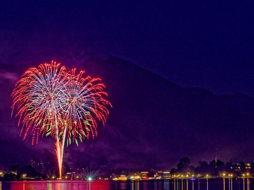 Feuerwerk beim Seefest in Rottach-Egern - 