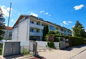 Haus_Vorderseite - 3 Zimmer Etagenwohnung zum Kaufen in Germering