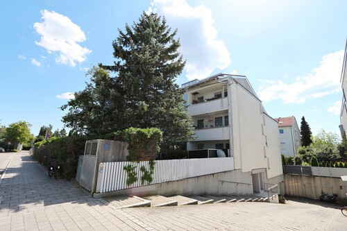Haus_Eingangsseite - 
