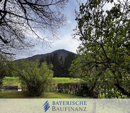 *AUSSICHT* - • BAUGRUNDSTÜCK FÜR VILLA UND 2 EFH • SCHÖNER ALTBESTAND • ROTTACH-EGERN -TRINIS• SÜD-WEST-LAGE •
