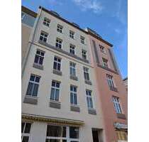 1 Zimmer-Wohnung mit Balkon und Küche *perfekt für Pendler, Azubis & Studenten* - Magdeburg