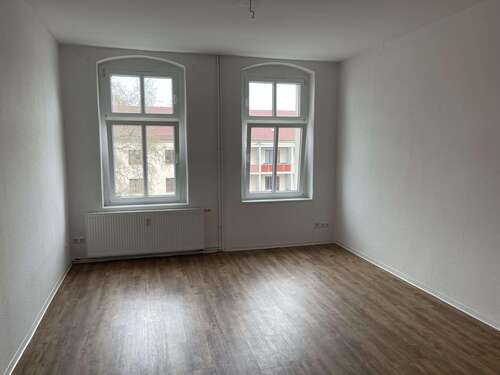 Wohnzimmer - Appartement mit 36,03 m² in Magdeburg zur Miete