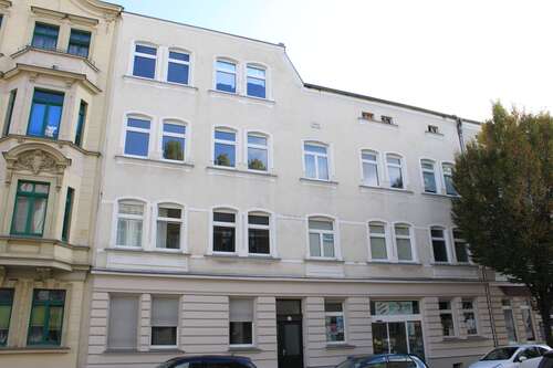 20191010113108_IMG_0350 - Charmante Altbauwohnung * 3- Zimmer mit Einbauküche