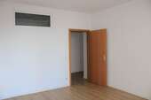 Wohnzimmer - Appartement mit 33,40 m² in Magdeburg zur Miete