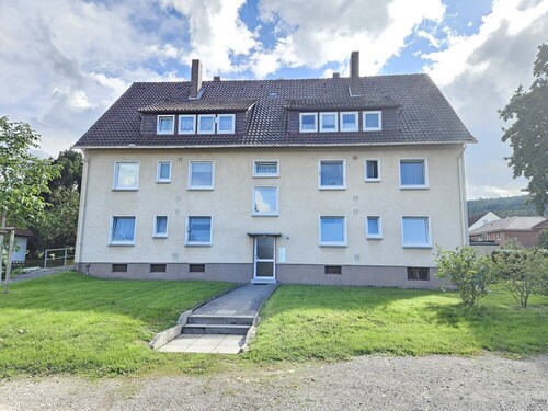 Hausansicht - Schöne 3-Zimmer-Wohnung in Freden!