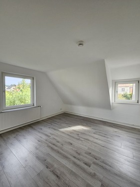 Wohnzimmer - 3 Zimmer 3- Zimmerwohnung zur Miete in Freden