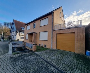 Schöne 7-Zimmer-Wohnung mit Dachterrasse! - Alfeld Eimsen