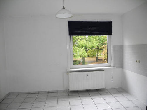 Küche - 3- Zimmerwohnung mit 76,09 m&sup2; in Alfeld zur Miete