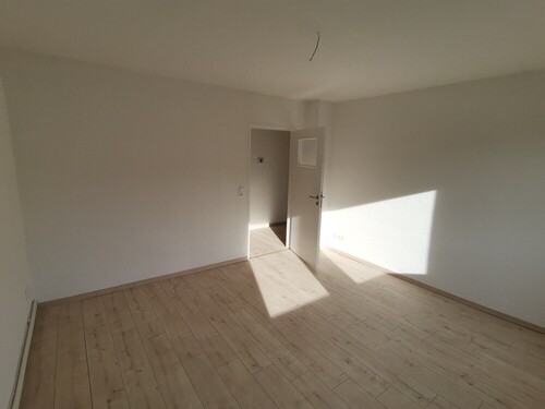 Zimmer - 3 Zimmer Etagenwohnung zur Miete in Alfeld