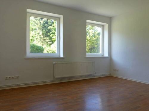 Wohnzimmer - Erdgeschoßwohnung mit 65,24 m&sup2; in Alfeld zur Miete