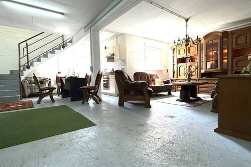 Garage - 