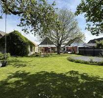 *** WEDOW *** Freistehendes EFH mit Wintergarten, Kamin & Garten! - Alsdorf