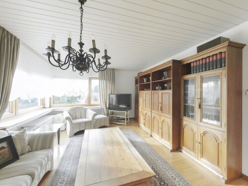 Wohnzimmer - 5 Zimmer Einfamilienhaus in Herzogenrath / Bank