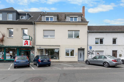 Ansicht - 8 Zimmer Einfamilienhaus zum Kaufen in Stolberg (Rheinland)