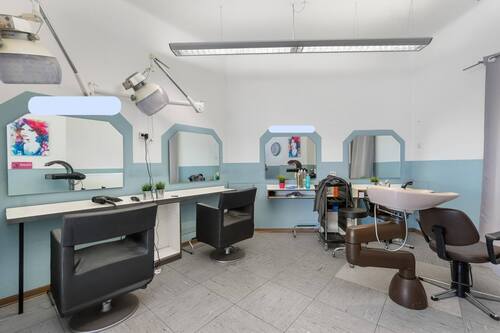 H131A Friseursalon - 