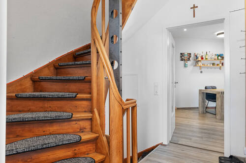 H131A Treppe 1. OG - 