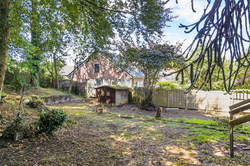 Garten - 12 Zimmer Zweifamilienhaus zum Kaufen in Herzogenrath