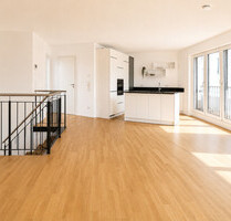 Exklusives Wohnen in Bilk: 3-Zimmer-Maisonette-Wohnung mit großer Dachterrasse und eigenem Eingang - Düsseldorf