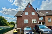 Ansicht - 9 Zimmer Mehrfamilienhaus, Wohnhaus zum Kaufen in Herzogenrath / Straß