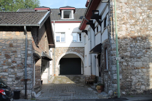 Straßenansicht - Stolberg-Büsbach – Historisches Flair, solide Rendite