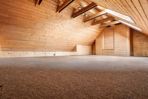 Spitzboden - 