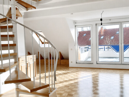 Wohzimmer - 5 Zimmer Etagenwohnung zum Kaufen in Herzogenrath