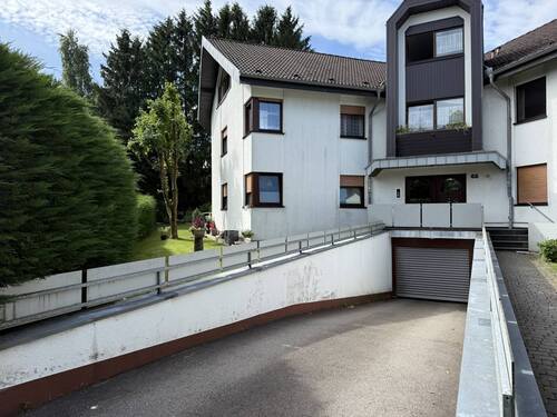 Außenansicht - 2 Zimmer Dachgeschoßwohnung zur Miete in Roetgen