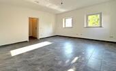 Wohn--Schlafraum neu - Gut geschnittene Wohnung in Trautskirchen