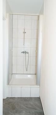 Dusche - 1 Zimmer 1- Zimmerwohnung zur Miete in Trautskirchen