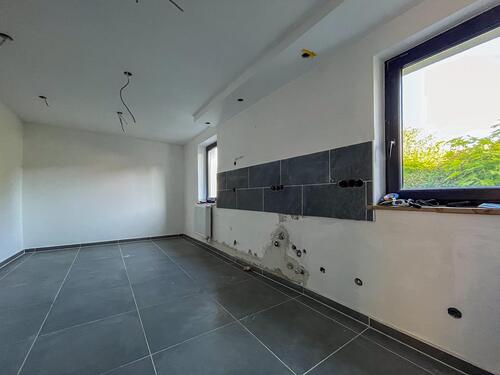 Küche Haus klein - Doppelhaus mit 180,00 m² in Neuendettelsau zum Kaufen