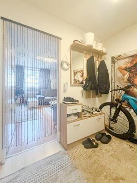 Flur_WE19 - 5 Zimmer 5- Zimmerwohnung zum Kaufen in Nürnberg