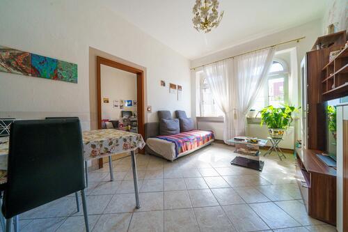 Wohnen - Charmante Altbauwohnung mit Balkon in Toplage!