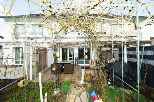 Terrasse - 4 Zimmer Reihenmittelhaus zum Kaufen in Nürnberg