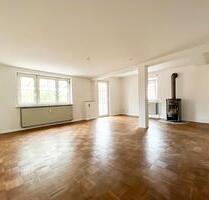 Blick ins Grüne! Bezugsfertige Wohnung mit Dachterrasse - Gräfenberg 10809474132