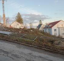 Idyllisch gelegenes Grundstück, voll erschlossen mit Baugenehmigung - Rückersdorf 10809574154