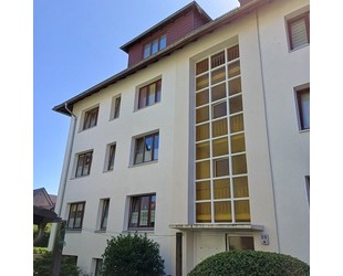 3-Zimmerwohnung mit Südbalkon - 400,00 EUR Kaltmiete, ca.  80,00 m² Wohnfläche in Bad Pyrmont (PLZ: 31812)