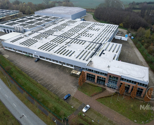 ZUR MIETE: HOCHREGALLAGER IN PRODUKTIONS- UND LOGISTIKIMMOBILIE IN WISMAR