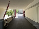 Hofzufahrt - 