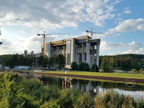 Niederfinow Schiffshebenwerk2 - 