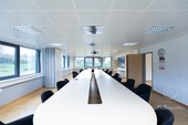 Besprechung - 