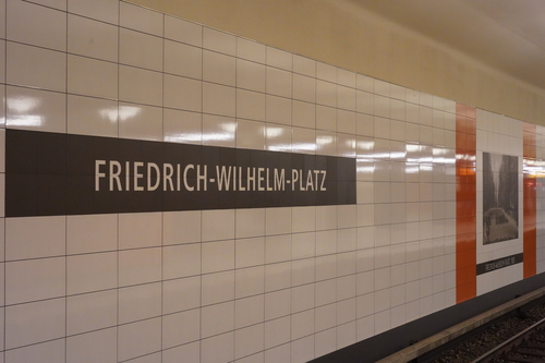 U-Bhf Friedrich-Wilhelm-Platz - 