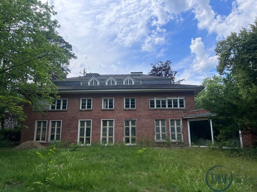 Außenansicht hinten - 16 Zimmer Villa zum Kaufen in Berlin