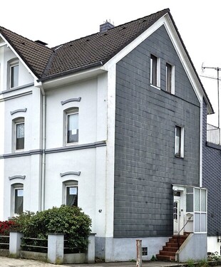 20250417_144500 - 1-Fam. Haus mit Einliegerwohnung und Garagenhof