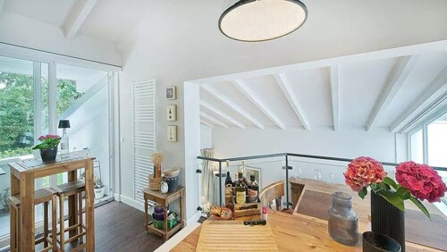 7af0d1ee-cc8e-45a1-9e27-5dc6c2124b67 - 