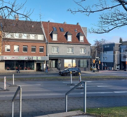 Elberfelder Str. - Geräumiges Ladenlokal o. Büroräume in top Lage von RS-City