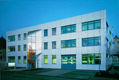B_W_GEBÄUDE_JPG - Flexible Gewerbe- und Büroflächen in Wuppertal-Langerfeld