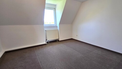 Ein helles Kinderzimmer - 