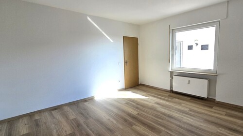 Das große Schlafzimmer bietet - 