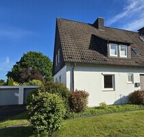 Doppelhaushälfte mit großem Grundstück und Bauplatz - Mettmann