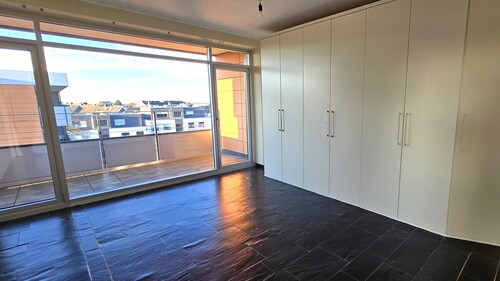  Im großen Schlafraum finden Sie die Ruhe, die Sie suchen - Dachgeschoßwohnung mit 116,00 m&sup2; in Mettmann zur Miete